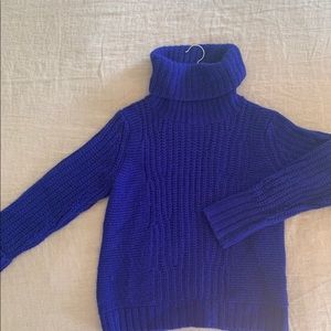 Cable knit sweater